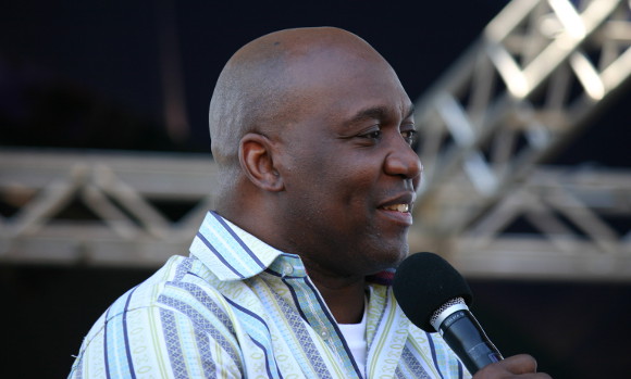 Thurman Thomas - Biography and Facts - Famous African Americans